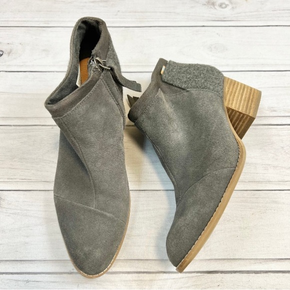 Grey Ankle Boots - Picture 1 of 5